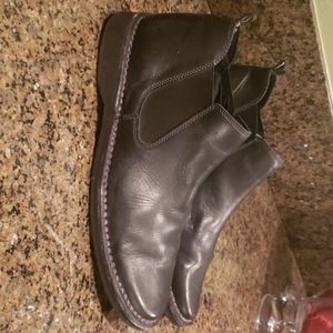 Kenneth cole Chukka Boots